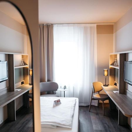 City Park Hotel Frankfurt  Dış mekan fotoğraf