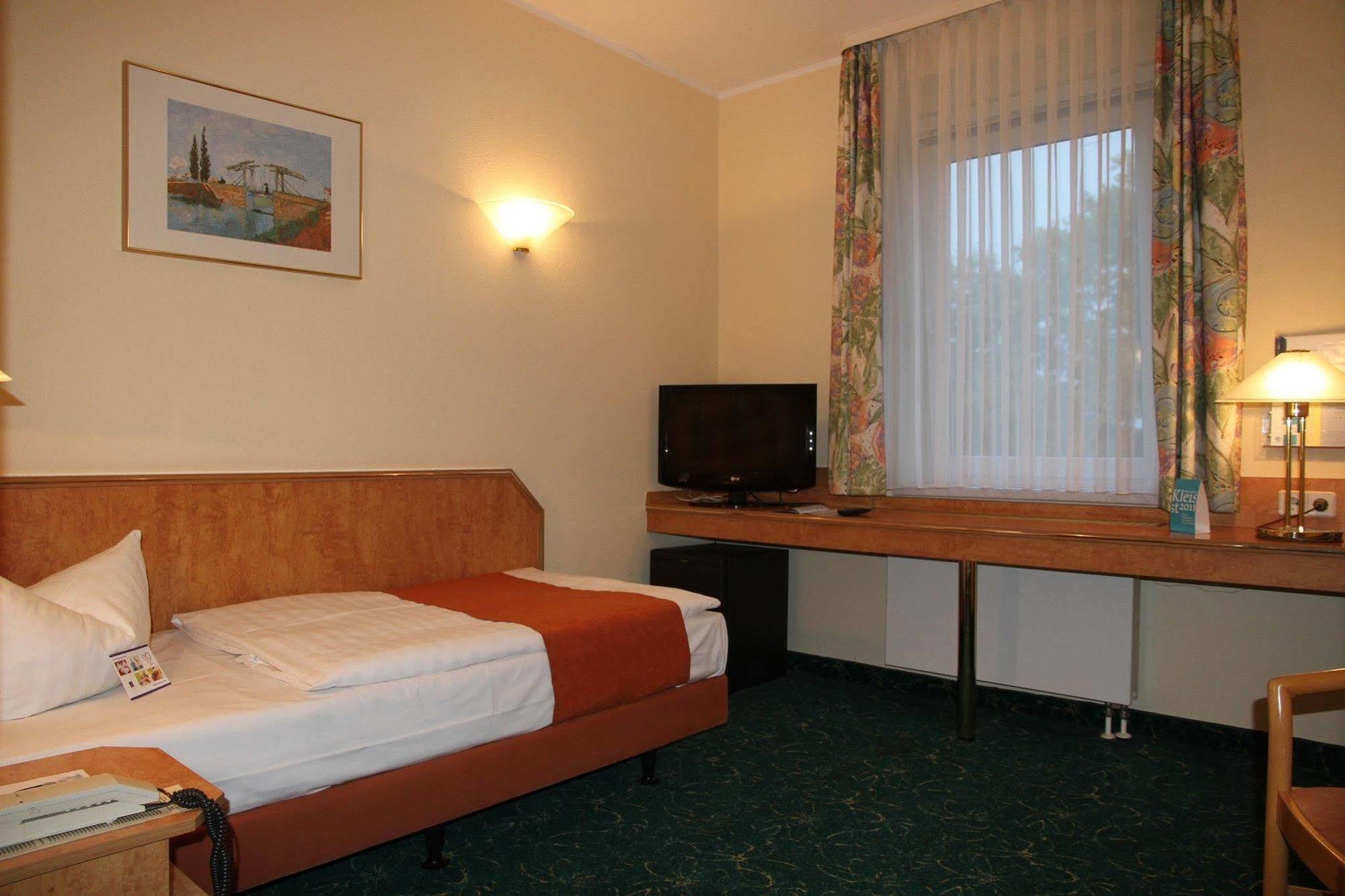 City Park Hotel Frankfurt  Dış mekan fotoğraf